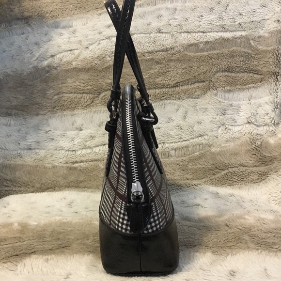 SOLD ON Ⓜ️ Coach Purse - Picture 3 of 6